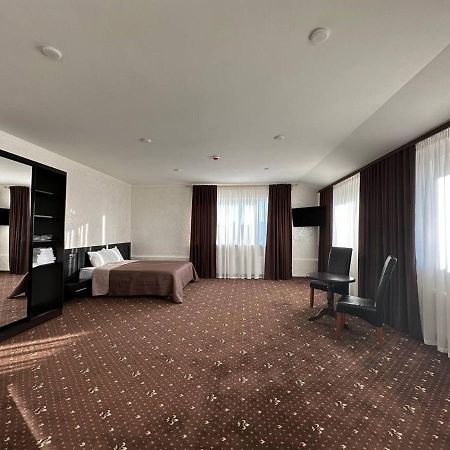 Hotel Merry Club Maliye Khutora Ngoại thất bức ảnh
