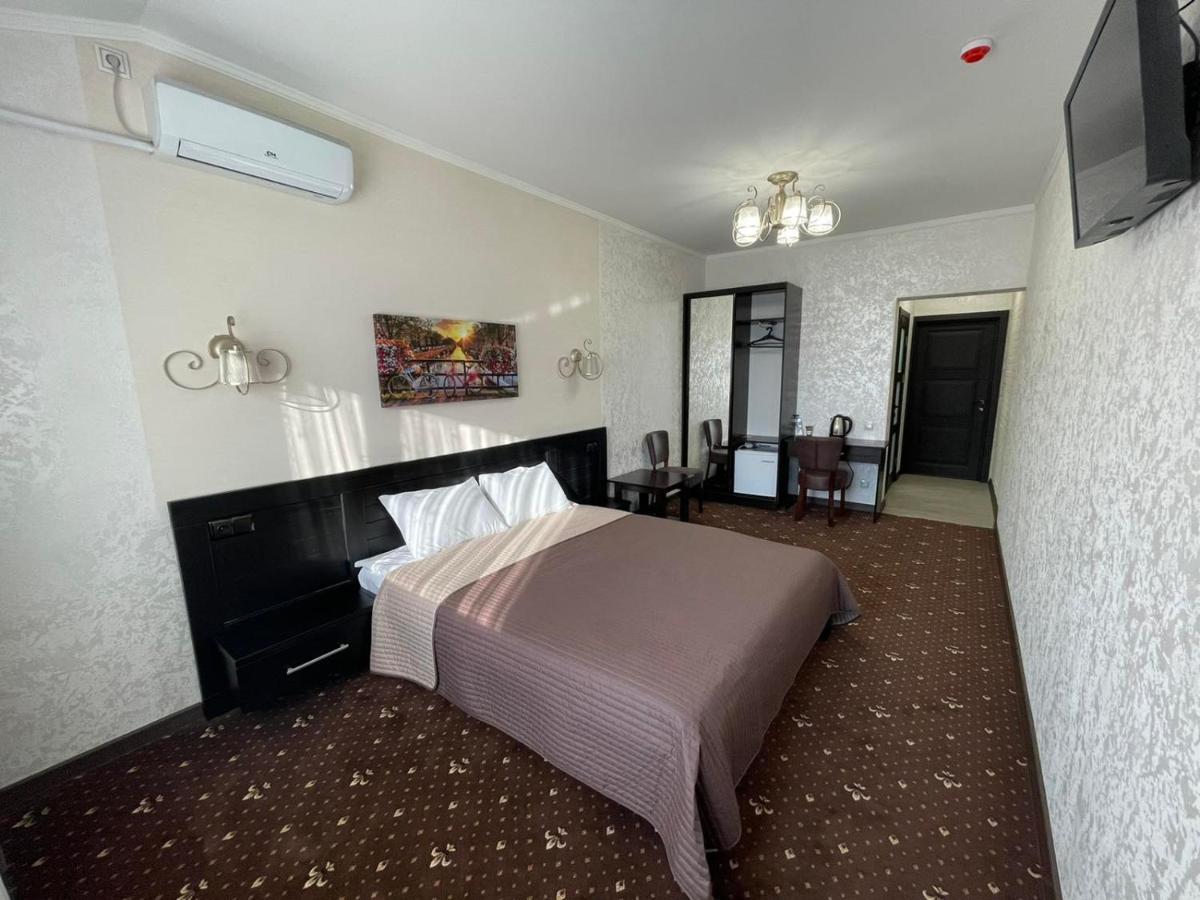 Hotel Merry Club Maliye Khutora Ngoại thất bức ảnh